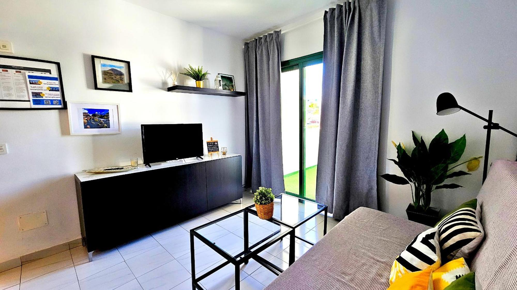 Cactus, Playa Y Piscina Appartement